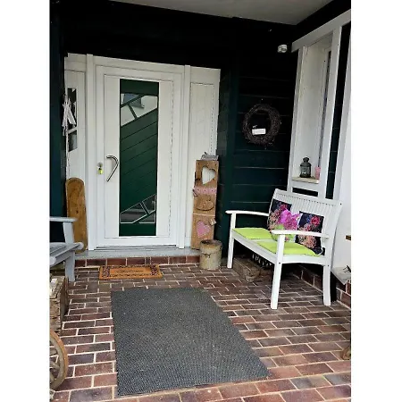 Gruene Haus * Byhlen